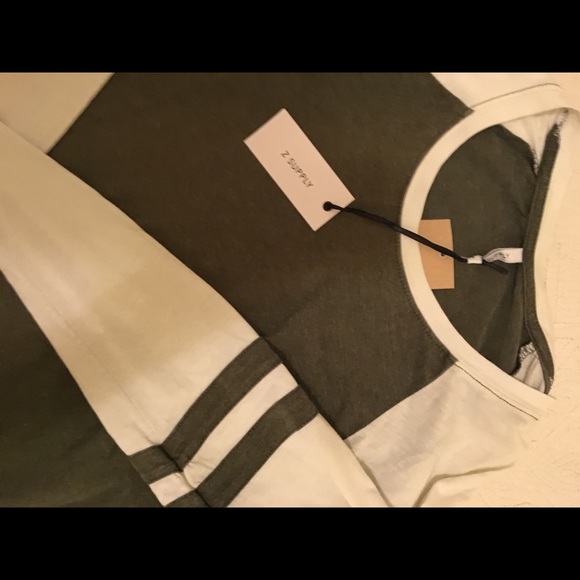 Olive and white baseball tee - Picture 2 of 3